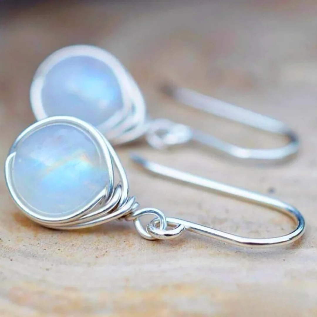 Timeless Moonstone Earrings - LEESTIA