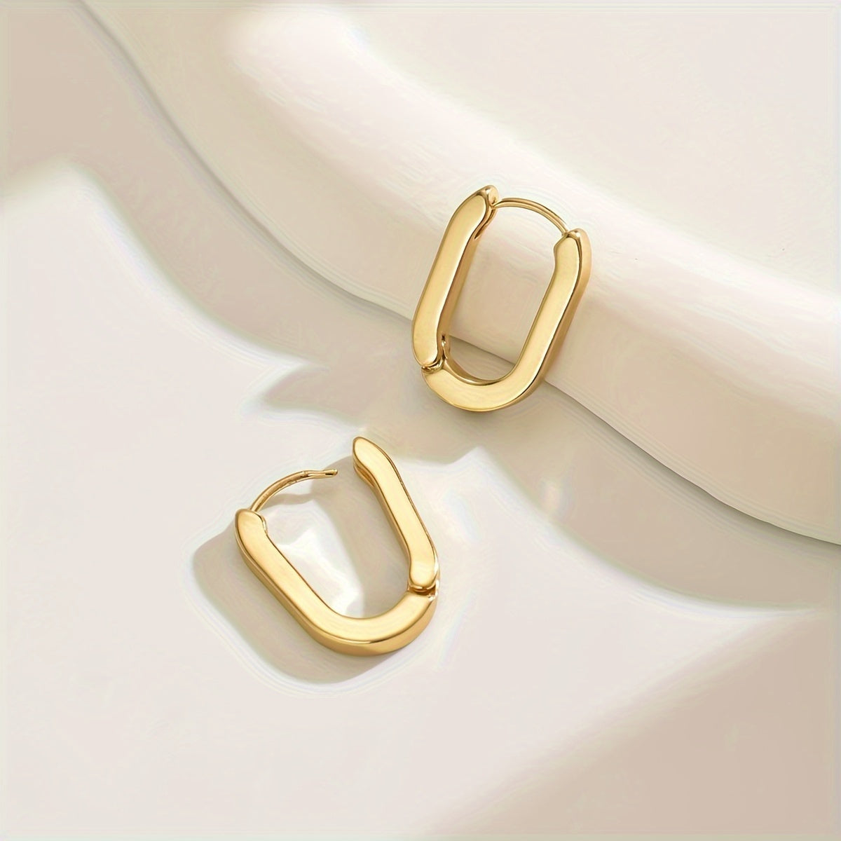 Elegant Geometric Hoop Earrings - LEESTIA