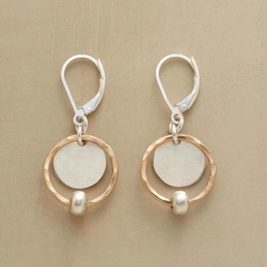 Chic Gold and Silver Pearl Earrings - LEESTIA