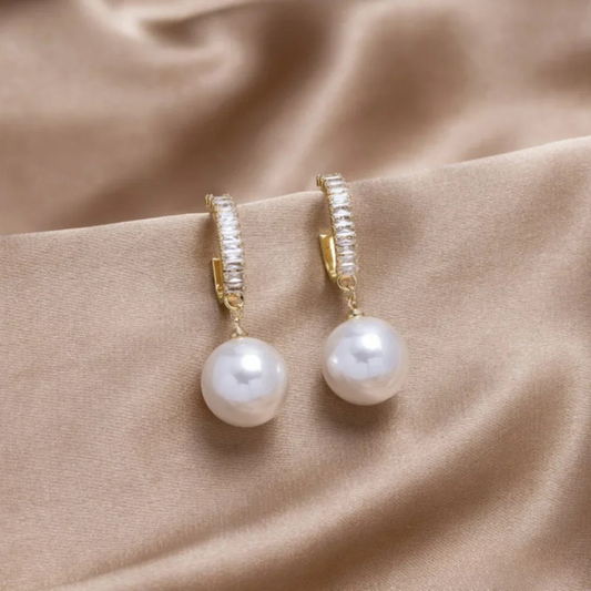 Chic Pearl & Zirconia Earrings - LEESTIA