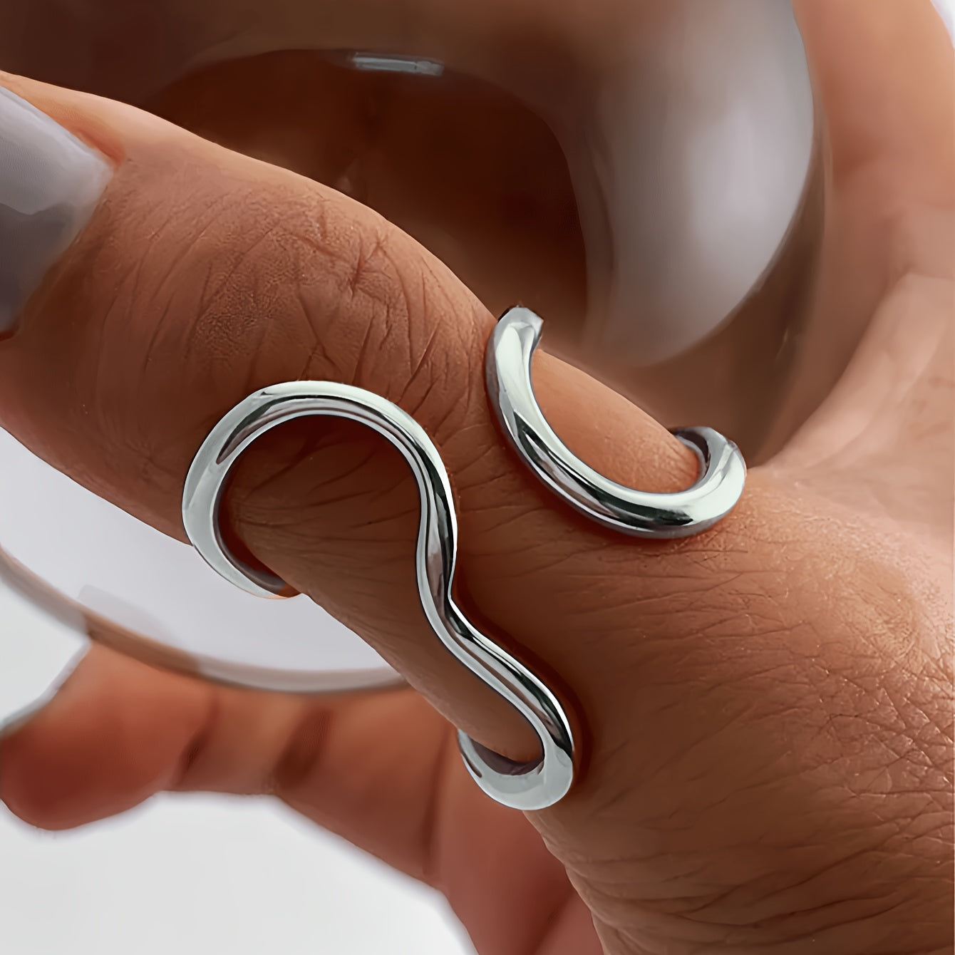 Chic Asymmetrical Wave Ring - LEESTIA