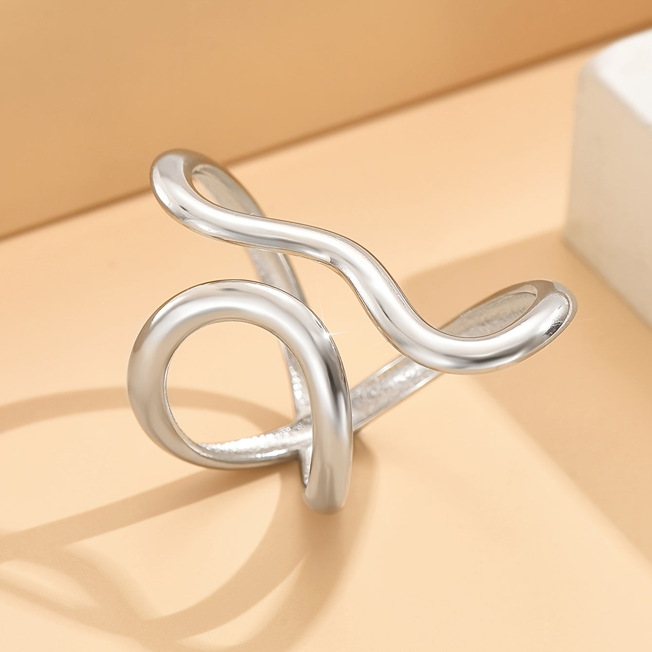Chic Asymmetrical Wave Ring - LEESTIA