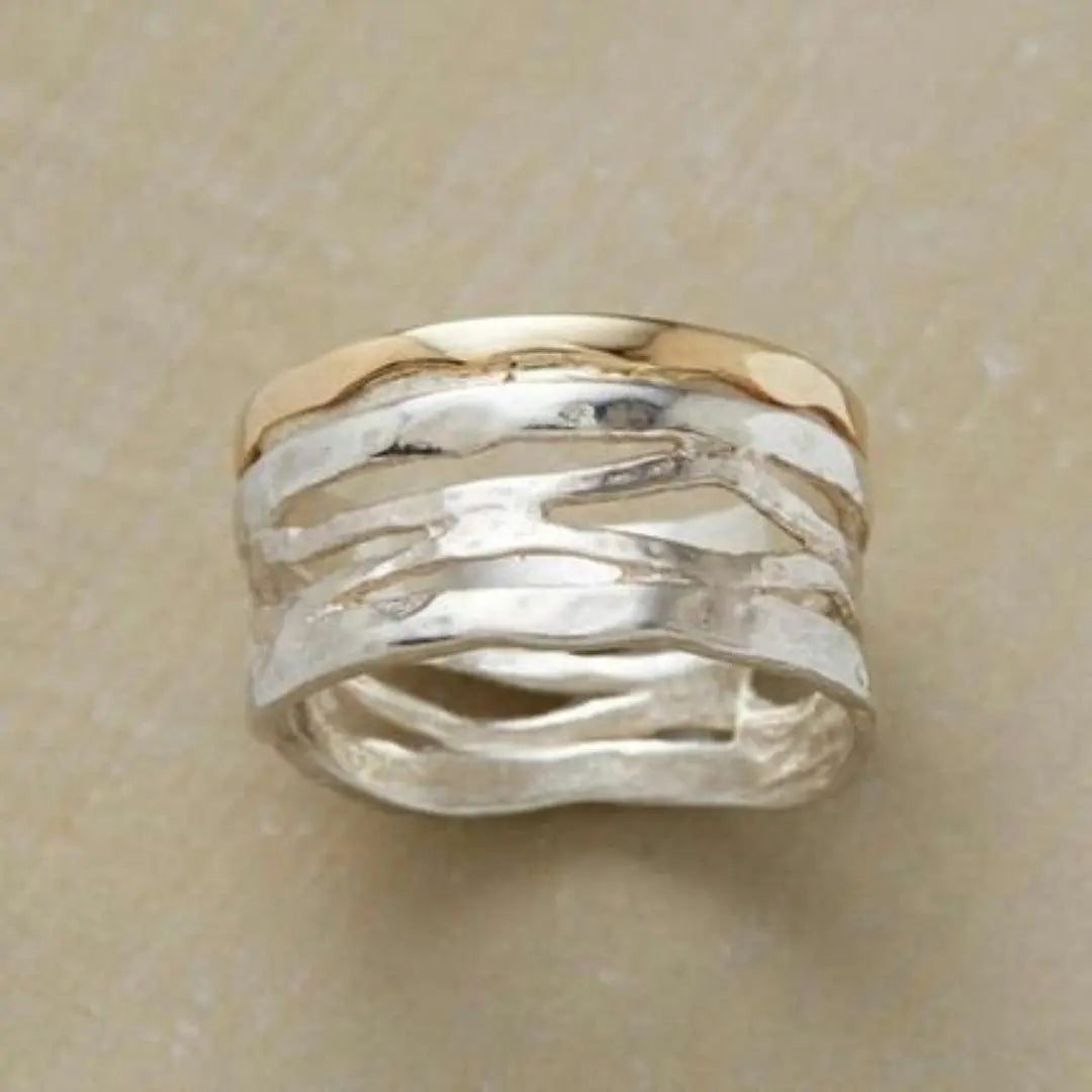 Vintage Gold & Silver Hollow Ring - LEESTIA