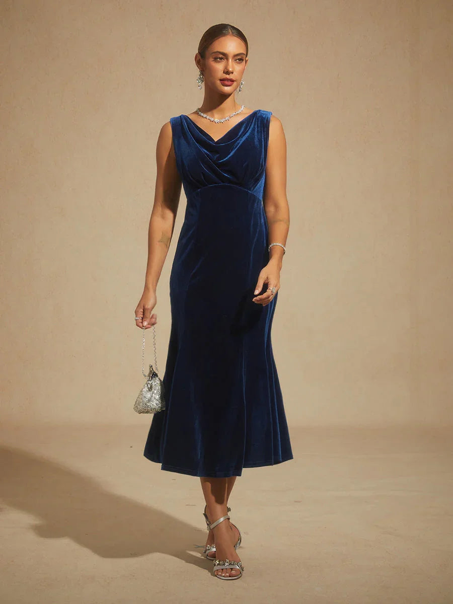 High-Stretch Velvet Sleeveless Midi Dress with Scoop Neck