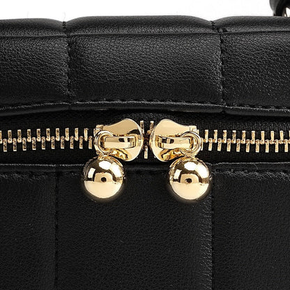 Women's Genuine Leather Textured Chain Shoulder Bag