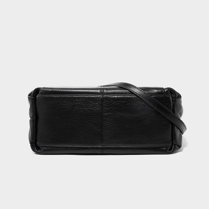 Women’s Genuine Leather Large Capacity Tote Shoulder Bag – Elegant Commuter Style