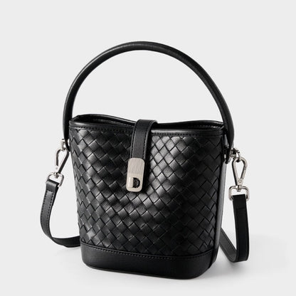 Women’s Genuine Sheepskin Woven Bucket Bag – Elegant Commuter Style