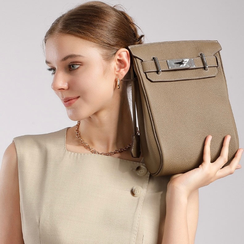 Women's Top Grain Cowhide Crossbody Chest Bag