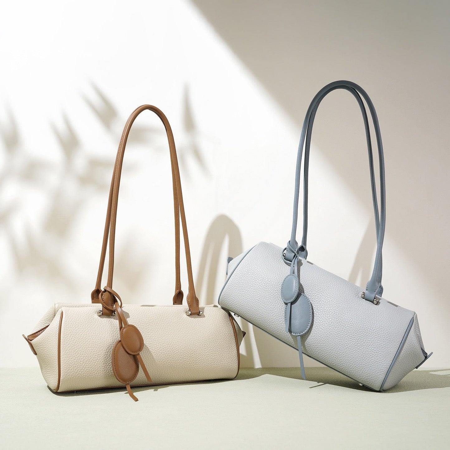 Women’s Genuine Leather Light Luxury Pendant Shoulder Handbag