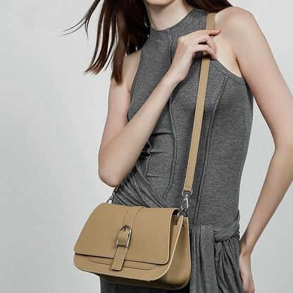 Commuter Minimalist Genuine Leather Saddle Bag
