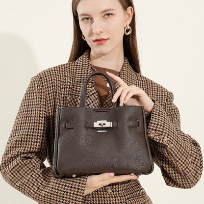 Women's Elegant Pebble Genuine Leather Crossbody Bag