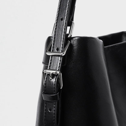 Versatile Carry Sleek Leather Chain-Strap Bucket Bag