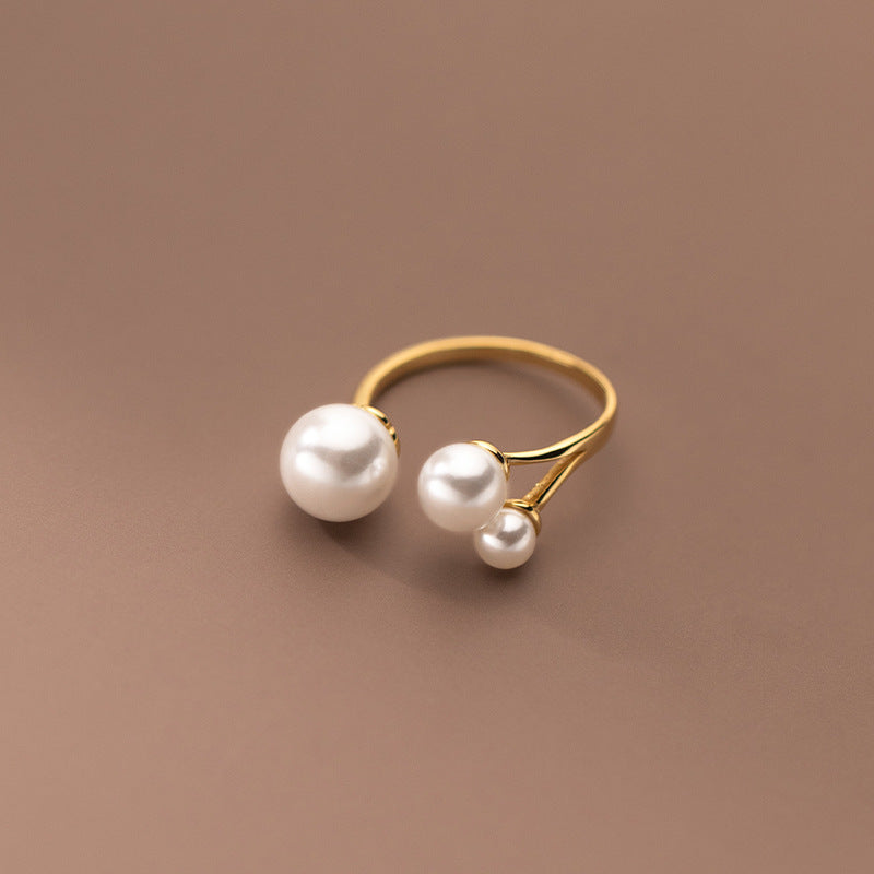 Elegant Trio Pearl Ring - LEESTIA