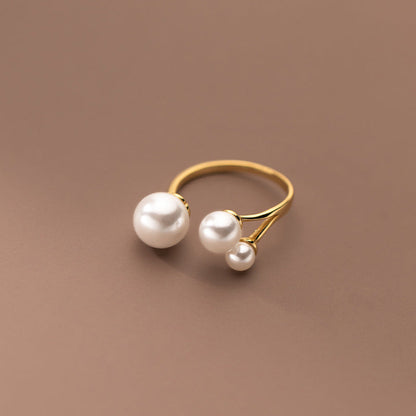 Elegant Trio Pearl Ring - LEESTIA