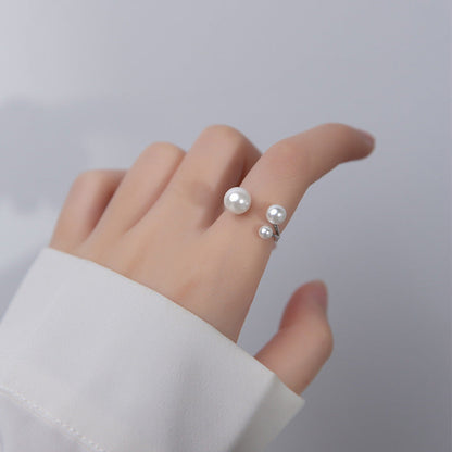 Elegant Trio Pearl Ring - LEESTIA