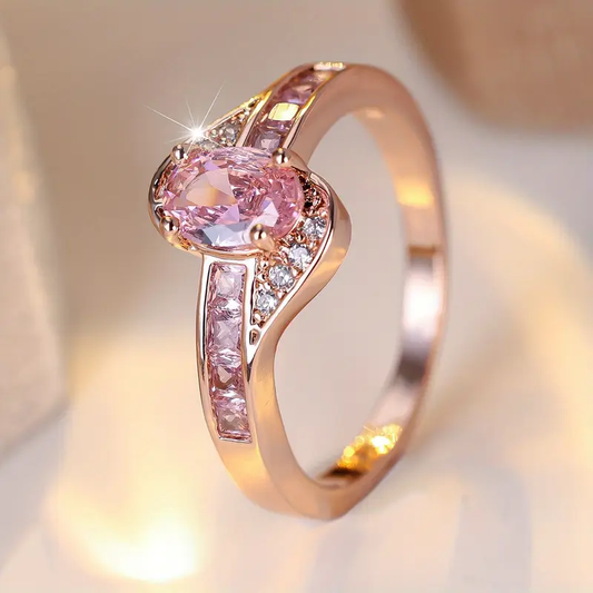 Exclusive Rose Crystal Gold Ring - LEESTIA