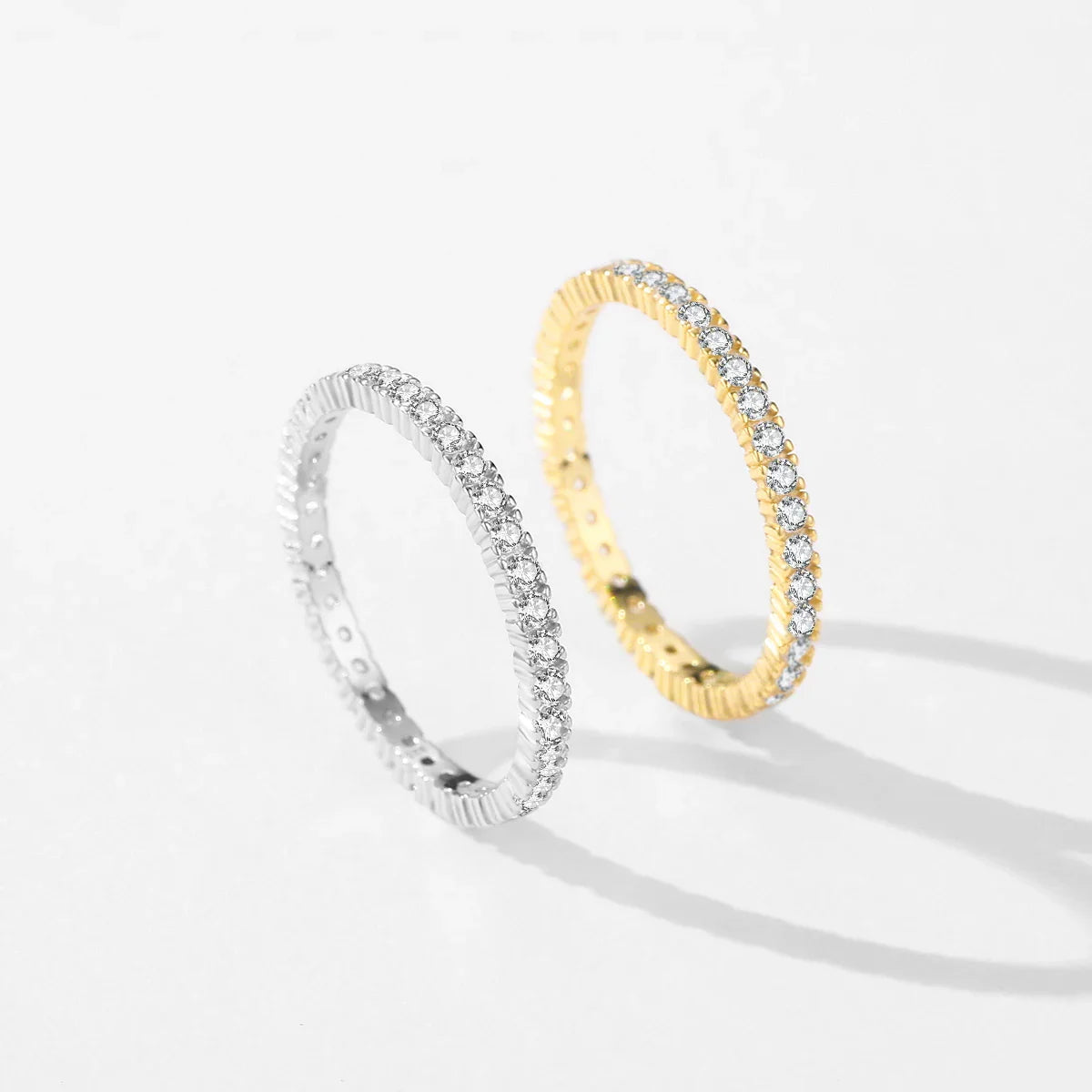 Shining Minimalist Eternity Ring - LEESTIA