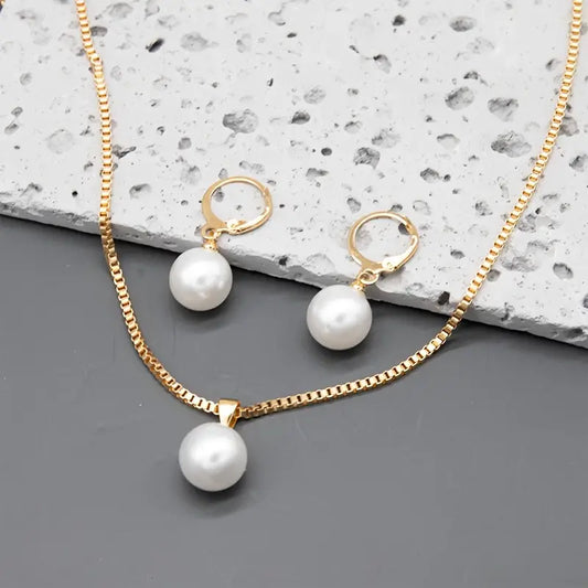 Golden Grace Pearl Jewelry Set - LEESTIA