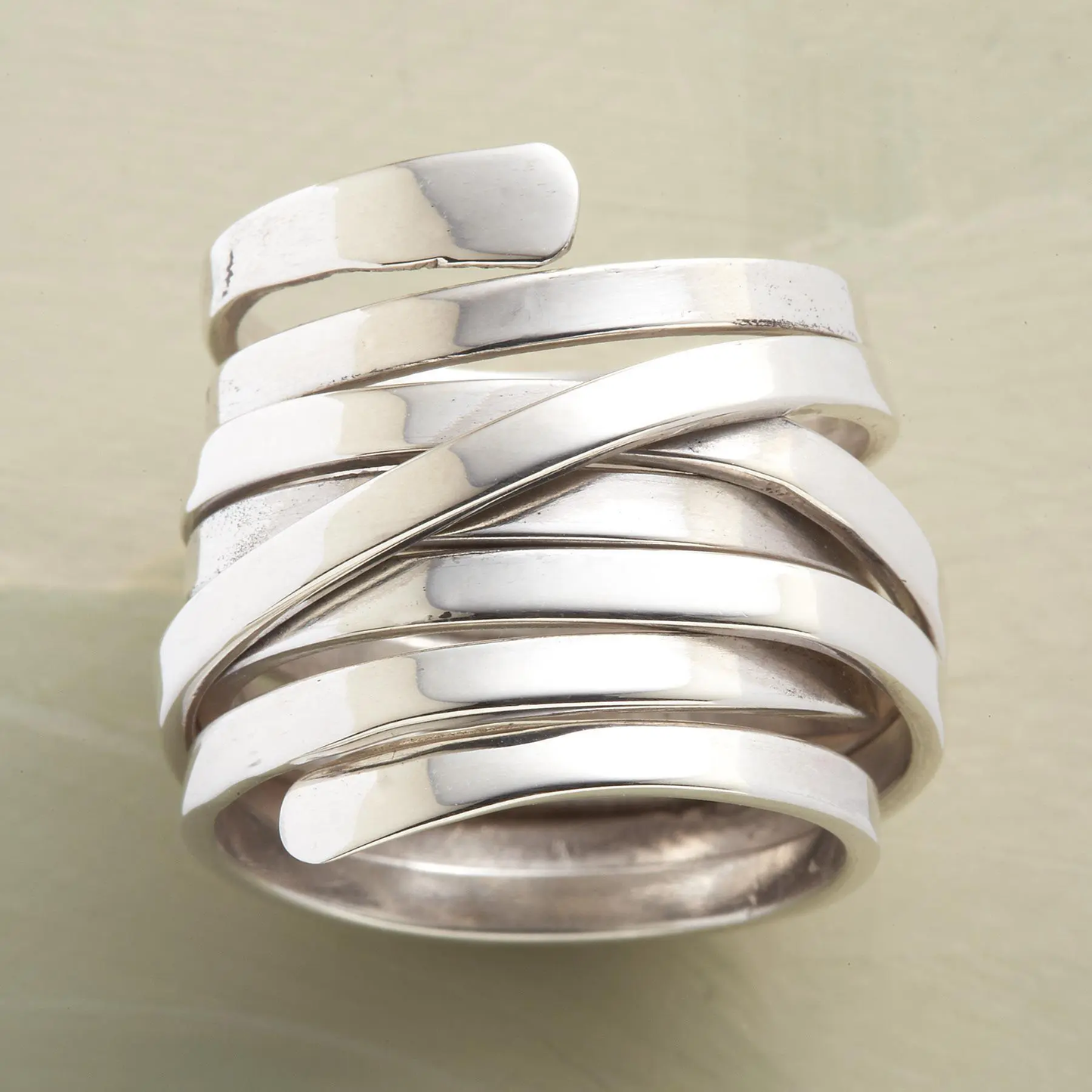 Elegant Vintage Silver Ring - LEESTIA