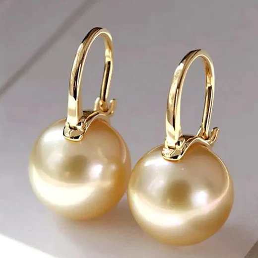 Elegant Golden Pearl Earrings - LEESTIA