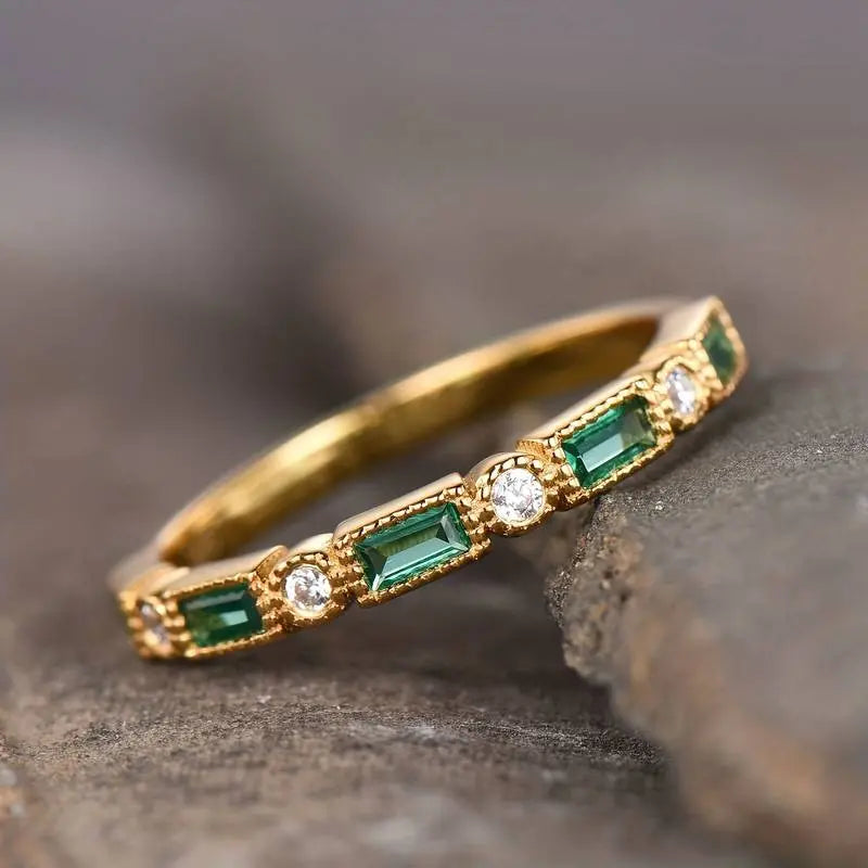 Vintage Green Zirconia Gold Ring - LEESTIA