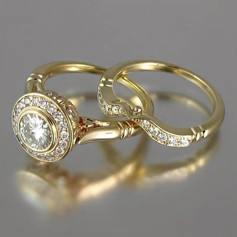 Set of Vintage Gold Rings with Zirconia - LEESTIA