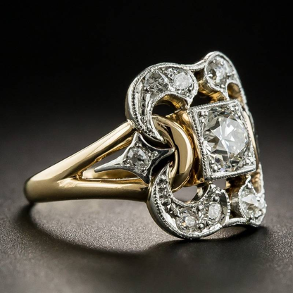 Classic Gold Ring Featuring Vintage Zirconia - LEESTIA