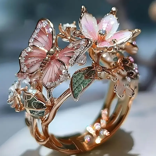 Bright Nature-Inspired Butterfly Ring with Zirconia - LEESTIA